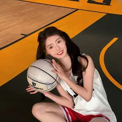 袁云